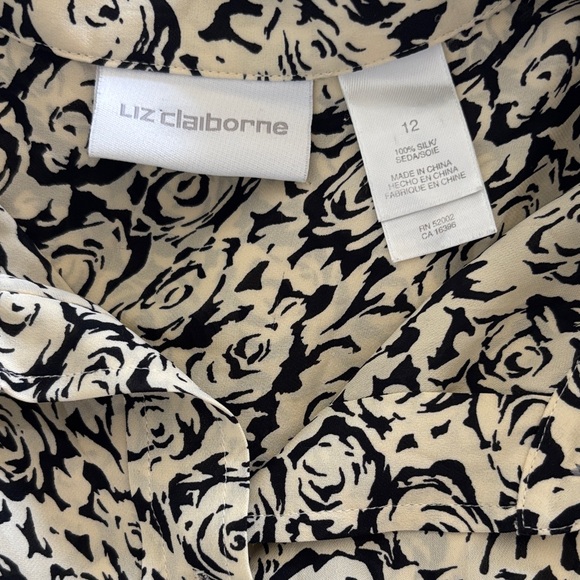 Liz Claiborne 100% Silk Floral Print Blouse in Black and Cream - Picture 2 of 7